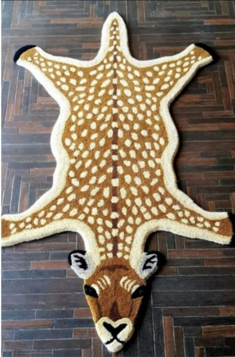 Leopard Skin Design Tufted 5x8 Wool Area Rug