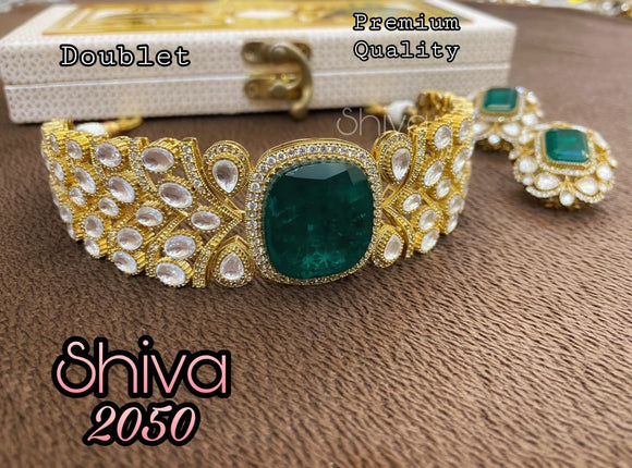 Premika , Gold Plated Bridal  Kundan Choker Necklace Set for women -MOE001KNG