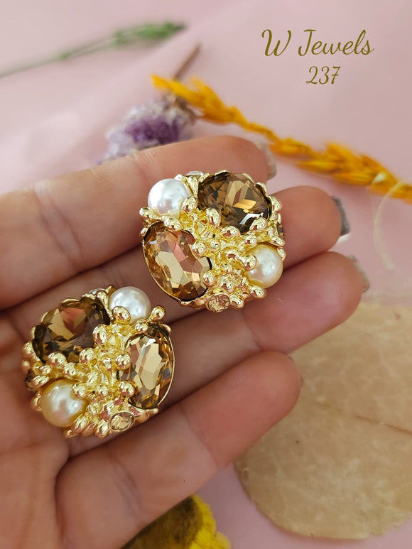 Katrina , elegant Designer Golden Earrings for women -MOE001GE