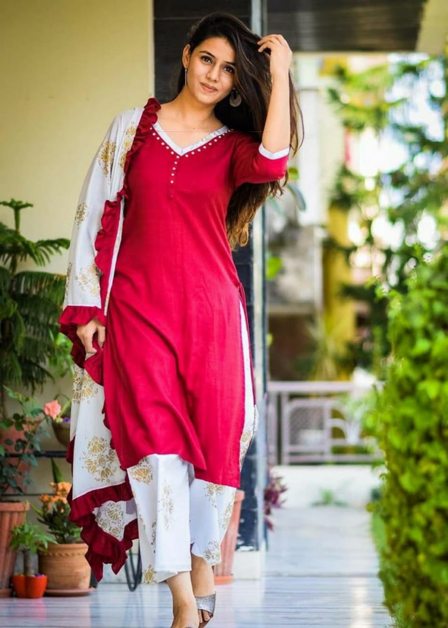Buy online Bandhani Kurta Legging Set With Dupatta from ethnic wear for  Women by Scakhi for ₹8149 at 55% off | 2024 Limeroad.com