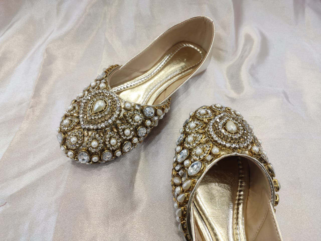 Desi Womens Kolhapuri Sandals for Party Wear, Indian and Pakistani Wedding  Shoes and Eid Shoes - Etsy Israel