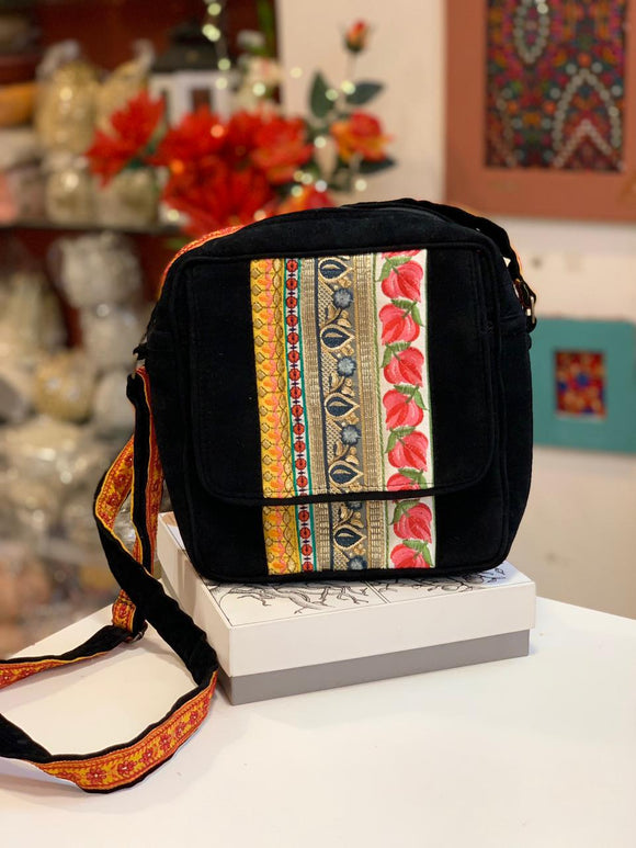 Craftstages International Rectangular Jute Handmade Banjara Sling Bag, for  Gifting, Casual, Regular Use, Size : 24x35cm at Rs 710 / Piece in Delhi