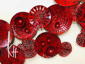 EXCLUSIVE RED METAL WALL DECOR -SKDRMWD001