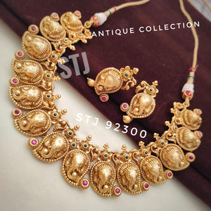 PRIYAMANI, ELEGANT MATTE GOLD FINISH TEMPLE NECKLACE SET FOR WOMEN -LR001PM