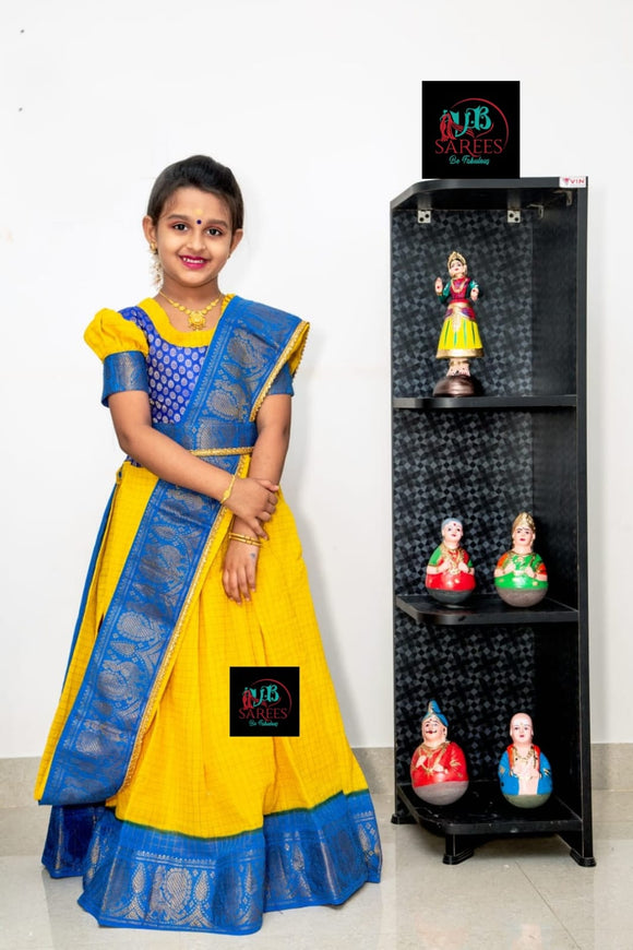 Sungudi Cotton Readymade Saree Paired with Brocade Blouse with Hip Belt For  Kids-SRI001MSRB