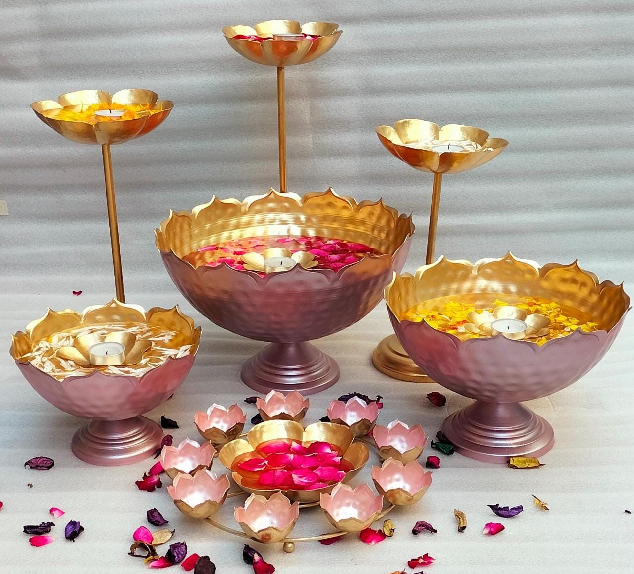 Diwali And Christmas Home Decoration item ,Lotus Urli, Metal Urli Bowl, Candle Holder Designer Handmade Uruli With 7 small Diya set of 7 fashion pcs