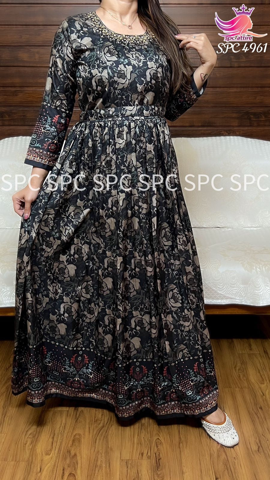 Kalamkari Print Gown With Bandhani Dupatta | ₹ 2799 FREE SHIPPING IN INDIA  | WATSAPP 9004688543 | Printed long frocks, Long dress design, Fashion  attire