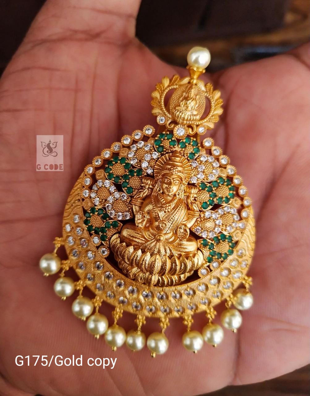 Latest lakshmi devi lockets sale in gold